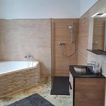 Penthousewohnung 126 Qm Innenstadt+ Dachterrasse Lägenhet